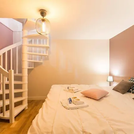 Apartment New And Cosy In Heart Of Paris, 12e, 4pers