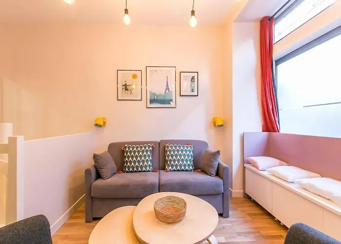 Апартаменты New And Cosy In Heart Of Paris, 12e, 4pers